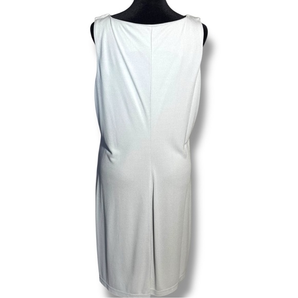 New York & Company Elegant Sleeveless Light Gray Knee Length A-line Mini Dress - Picture 6 of 15